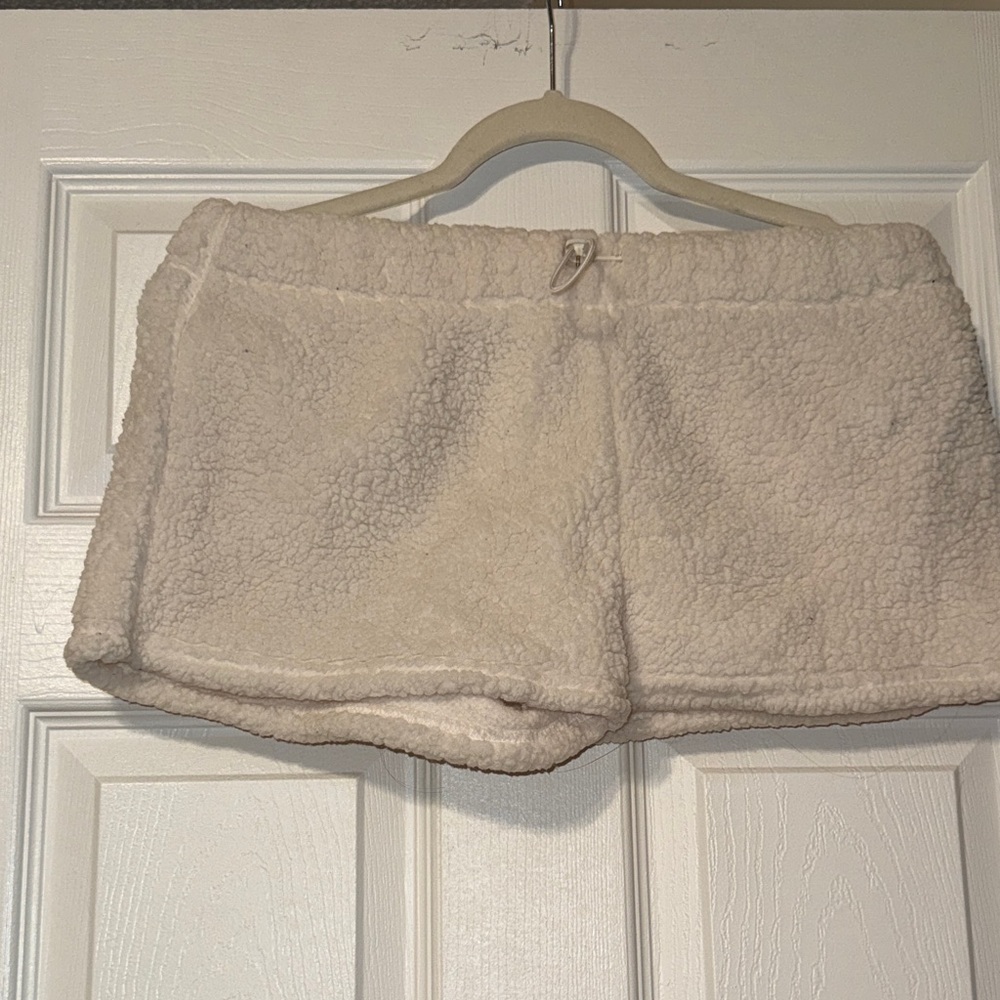 No Boundaries Cream Fleece Women Shorts